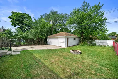 3905 N 93rd St, Milwaukee, WI 53222 - Photo 25