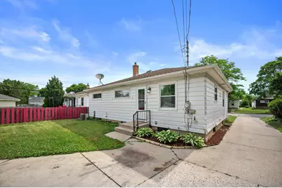3905 N 93rd St, Milwaukee, WI 53222 - Photo 23