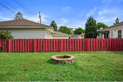 3905 N 93rd St, Milwaukee, WI 53222 - Photo 27