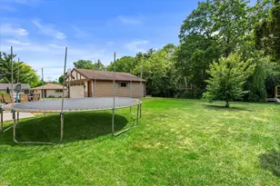 7625 S Manitowoc Ave, Oak Creek, WI 53154 - Photo 25