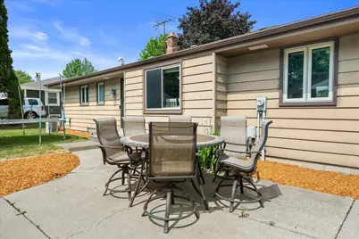 7625  Manitowoc Ave, Oak Creek, WI 53154 - Photo 29