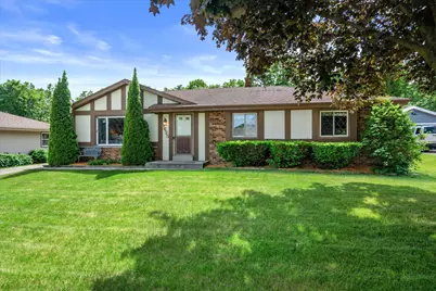 7625  Manitowoc Ave, Oak Creek, WI 53154 - Photo 31