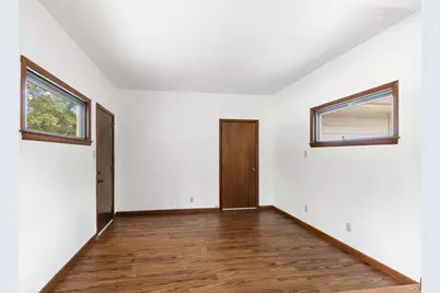 3301 E Carol Ct, Oak Creek, WI 53154 - Photo 15
