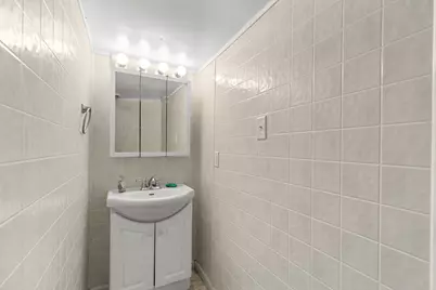 3301 E Carol Ct, Oak Creek, WI 53154 - Photo 19