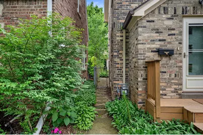 1512 E Olive St, Shorewood, WI 53211 - Photo 3