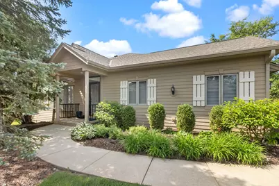 607  Trevino Dr #54-11, Geneva, WI 53147 - Photo 3