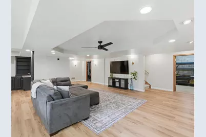 4695  Catherine Ct, Brookfield, WI 53072 - Photo 61