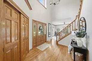 4695 Catherine Ct, Brookfield, WI 53072 - Photo 3