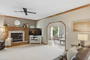 4695 Catherine Ct, Brookfield, WI 53072 - Photo 15