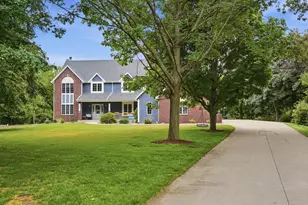 4695 Catherine Ct, Brookfield, WI 53072 - Photo 85