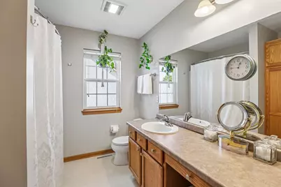 1085  Hillebrand Dr, Jefferson, WI 53549 - Photo 33