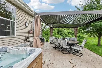 1085  Hillebrand Dr, Jefferson, WI 53549 - Photo 47