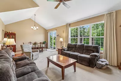 1085  Hillebrand Dr, Jefferson, WI 53549 - Photo 11