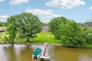 1085 Hillebrand Dr, Jefferson, WI 53549 - Photo 5