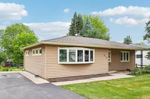 810 Summit Ave, Waukesha, WI 53188 - Photo 3
