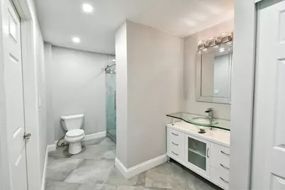 929 N Astor St #2601-03, Milwaukee, WI 53202 - Photo 31