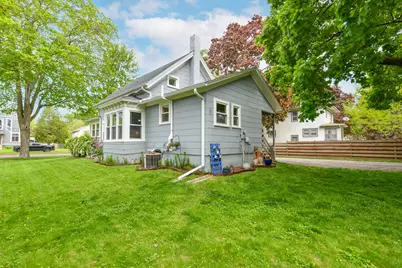 119 N Broad St, Elkhorn, WI 53121 - Photo 33