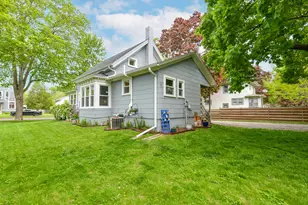 119 N Broad St, Elkhorn, WI 53121 - Photo 33