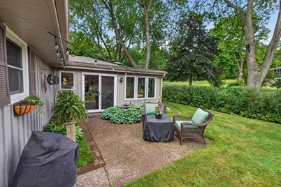 N2W27268  Lyles Dr, Pewaukee, WI 53188 - Photo 31
