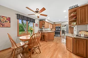 2355 Guinevere Dr, Brookfield, WI 53045 - Photo 9