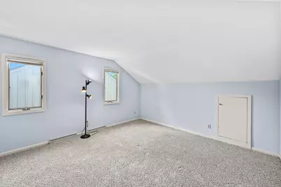 10117 N Gettysburg Ct, Mequon, WI 53092 - Photo 17