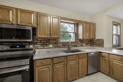 7103  18th Ave, Kenosha, WI 53143 - Photo 13