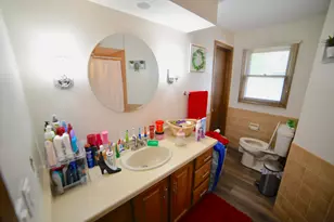 3113 W Ramsey Ave, Greenfield, WI 53221 - Photo 9