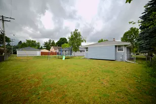 3113 W Ramsey Ave, Greenfield, WI 53221 - Photo 23