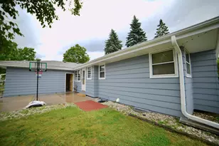 3113 W Ramsey Ave, Greenfield, WI 53221 - Photo 25