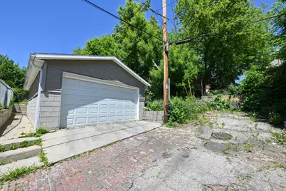 1818 S 6th St, Milwaukee, WI 53204 - Photo 25
