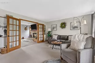 W147N7026 Woodland Dr, Menomonee Falls, WI 53051 - Photo 17