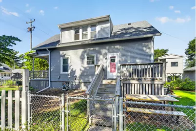 1002  75th St, Kenosha, WI 53143 - Photo 3
