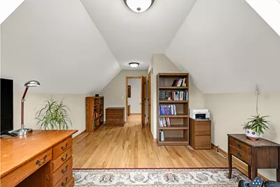 1952  Blackhawk Dr, Grafton, WI 53024 - Photo 23