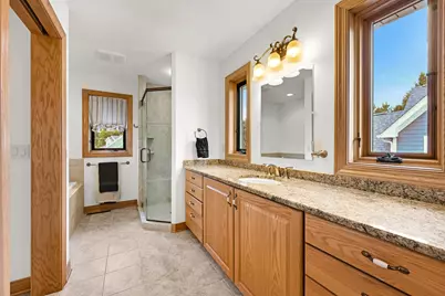 3711  Lake St, Burlington, WI 53105 - Photo 37