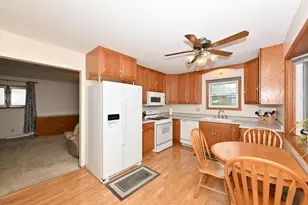 1605 Williams Ave, South Milwaukee, WI 53172 - Photo 13