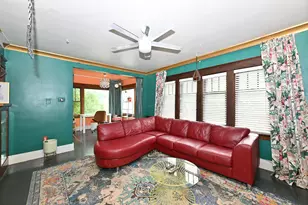 3160 N Dr William Finlayson St, Milwaukee, WI 53212 - Photo 9