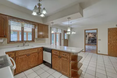 3910  Fresno Rd, Brookfield, WI 53045 - Photo 7