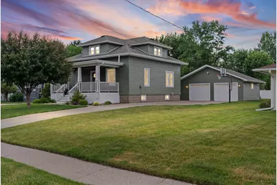 496  Leonard St, West Salem, WI 54669 - Photo 3