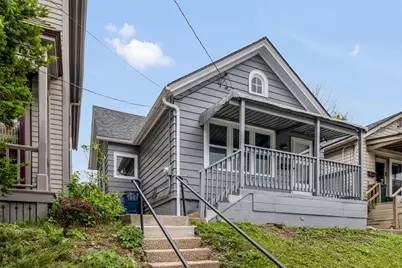 1017 E Pearson St, Milwaukee, WI 53202 - Photo 3