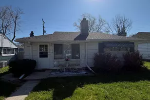 4262 N 42nd Pl, Milwaukee, WI 53216 - Photo 1