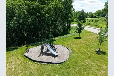 524  Wild Oak Rd, Hartland, WI 53029 - Photo 45