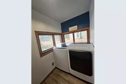 319 E Main St, Sparta, WI 54656 - Photo 31
