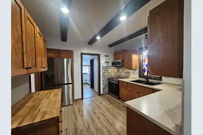 319 E Main St, Sparta, WI 54656 - Photo 25
