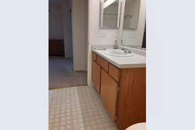 3620 E Barbara Ct #8, Oak Creek, WI 53154 - Photo 19
