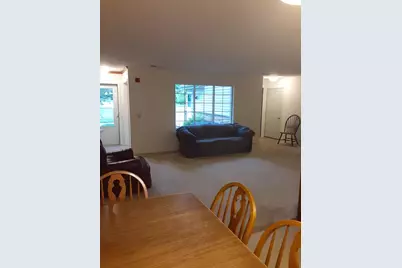 3620 E Barbara Ct #8, Oak Creek, WI 53154 - Photo 9