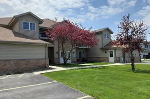 3620 E Barbara Ct, Oak Creek, WI 53154 - Photo 1