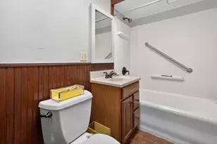 2029 W Donges Bay Rd, Mequon, WI 53092 - Photo 19