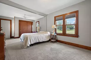 2029 W Donges Bay Rd, Mequon, WI 53092 - Photo 15