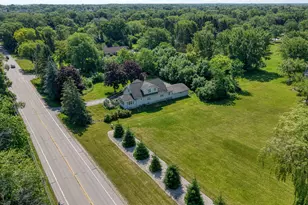 2029 W Donges Bay Rd, Mequon, WI 53092 - Photo 41