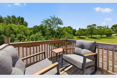 2029 W Donges Bay Rd #2031, Mequon, WI 53092 - Photo 31